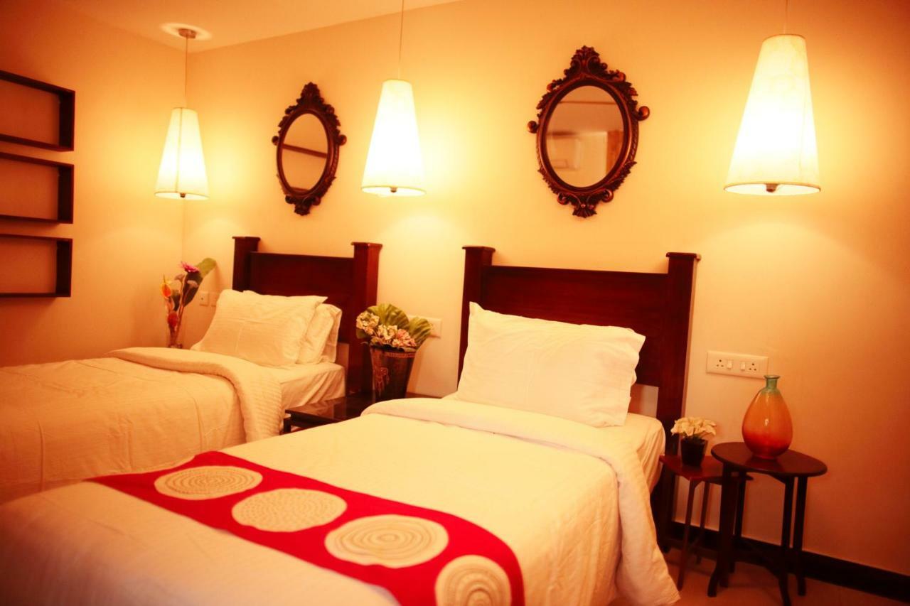 Hotel Highnest Singapperumalkovil Luaran gambar