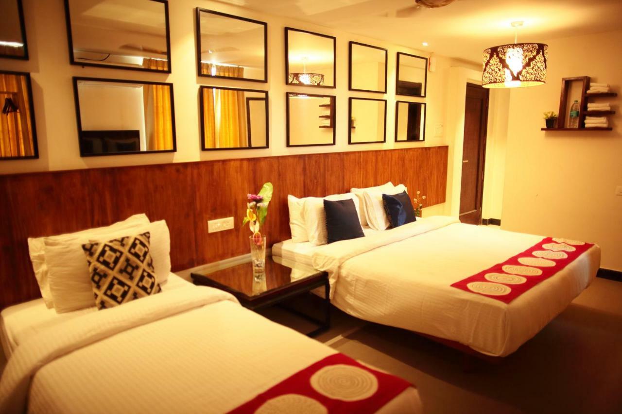 Hotel Highnest Singapperumalkovil Luaran gambar